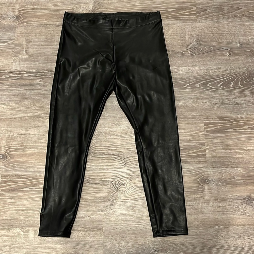 Black pleather leggings